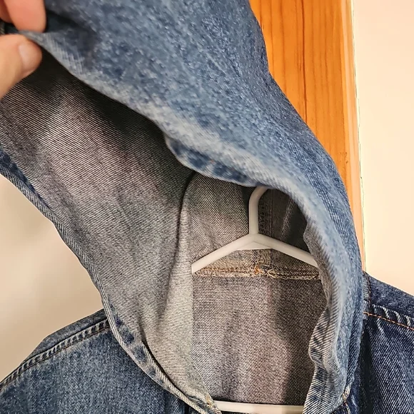 Classic Blue Denim Hooded Jacket - Picture 5 of 10